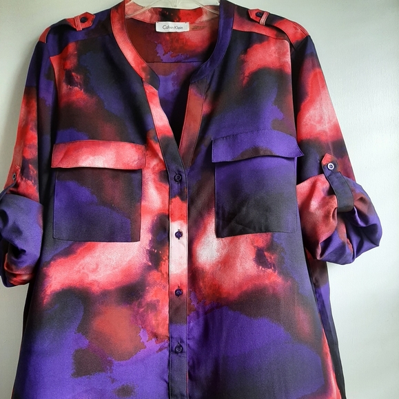 Top - Picture 3 of 3